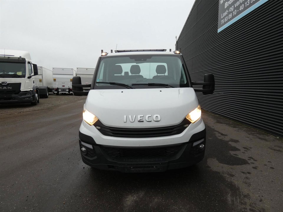 Iveco Daily 2,3 35C14 4100mm Lad 2d