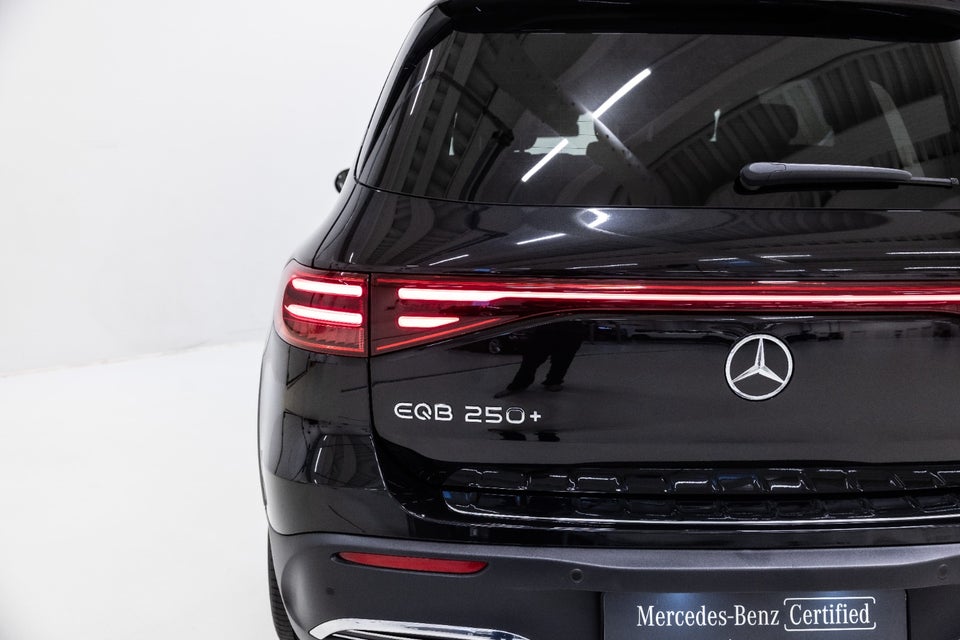 Mercedes EQB250+ AMG Premium 5d