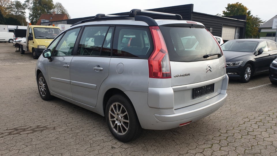 Citroën Grand C4 Picasso 1,8 16V Prestige 7prs 5d