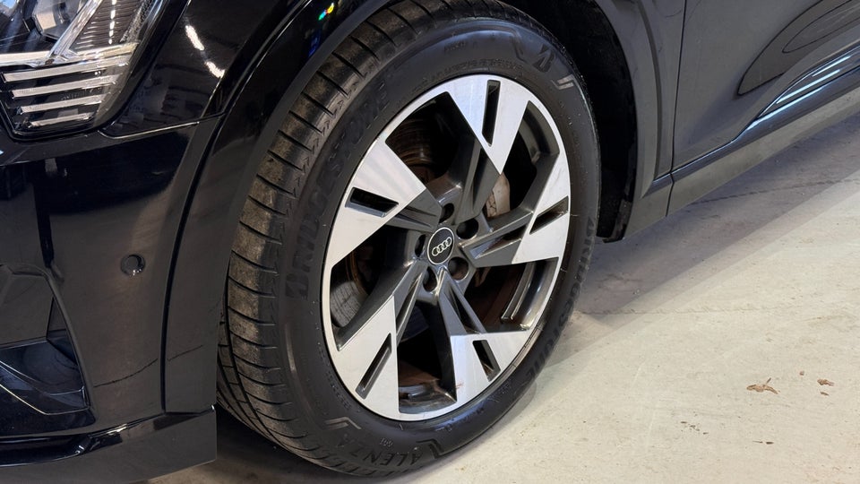 Audi e-tron 50 S-line quattro 5d