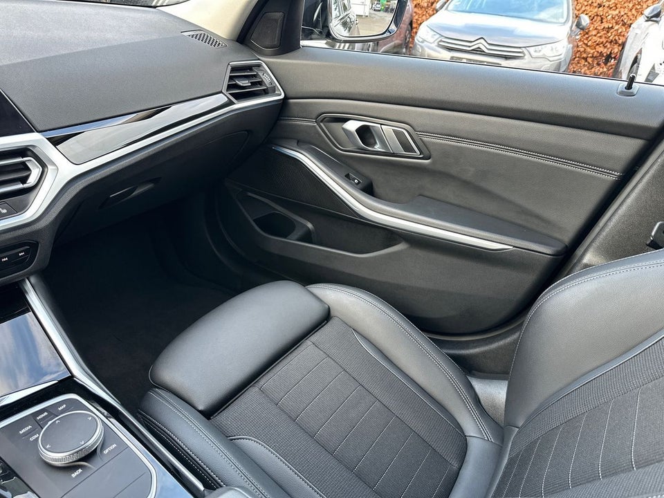 BMW 330e 2,0 Touring Sport Line aut. 5d