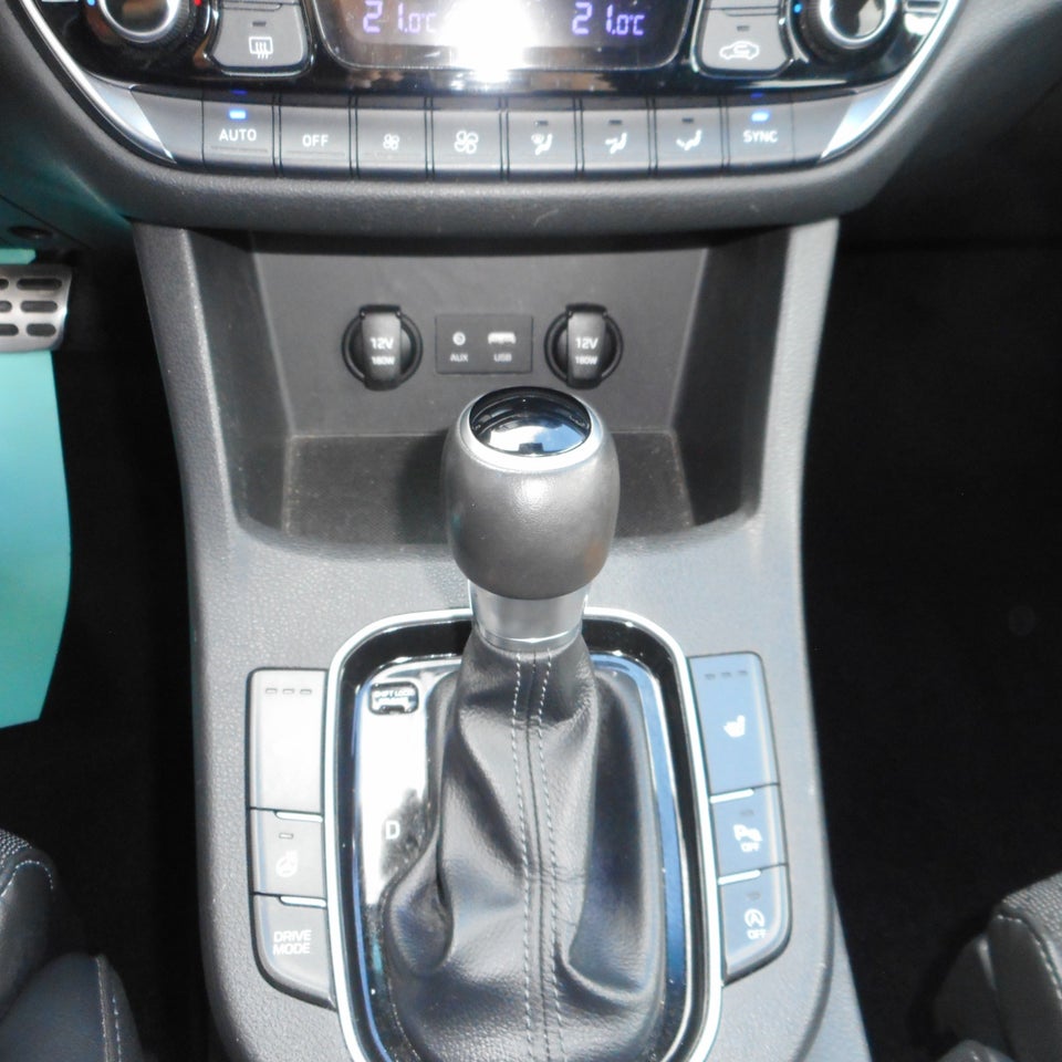 Hyundai i30 1,6 CRDi 136 Premium DCT 5d