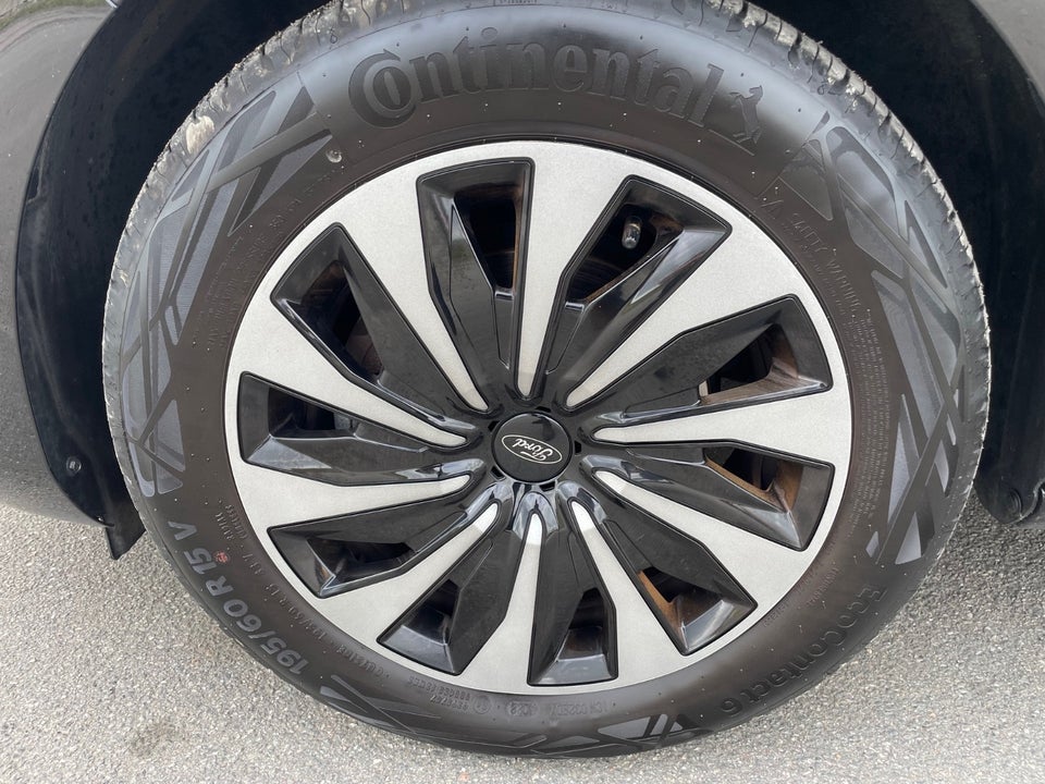 Ford Fiesta 1,0 EcoBoost mHEV Titanium 5d