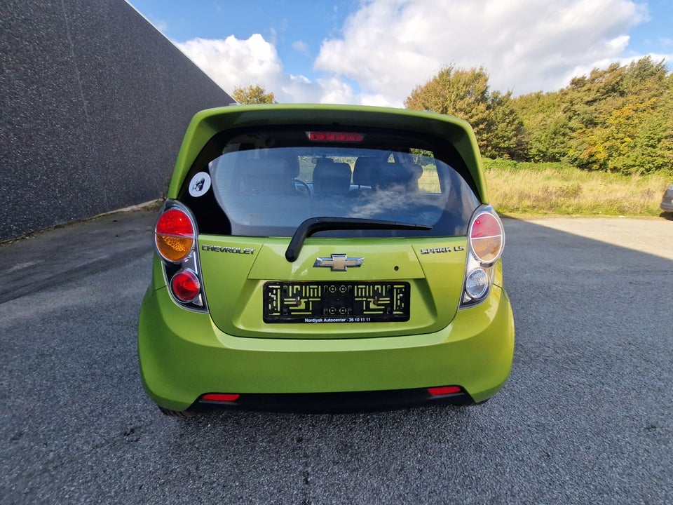 Chevrolet Spark 1,0 LT 5d