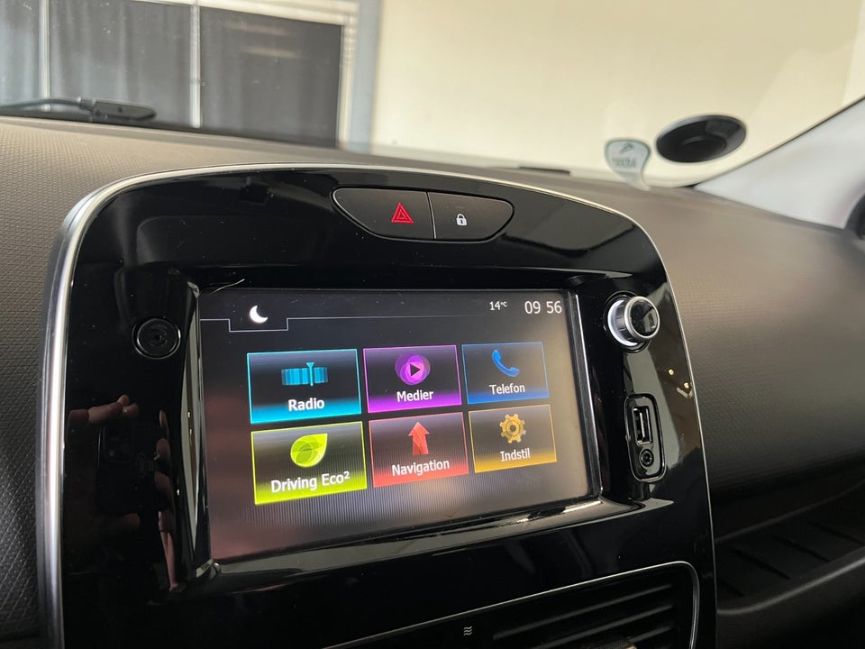 Renault Clio IV 1,5 dCi 90 Limited Sport Tourer 5d