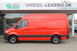 Mercedes Sprinter 317, modelår 2023, 130,000 km