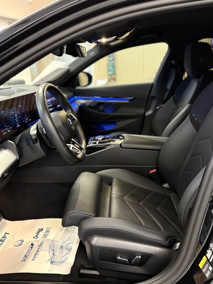 BMW i5 eDrive40 M-Sport 4d