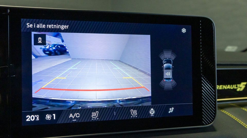 Renault 5 E-Tech 52 Iconic 5d