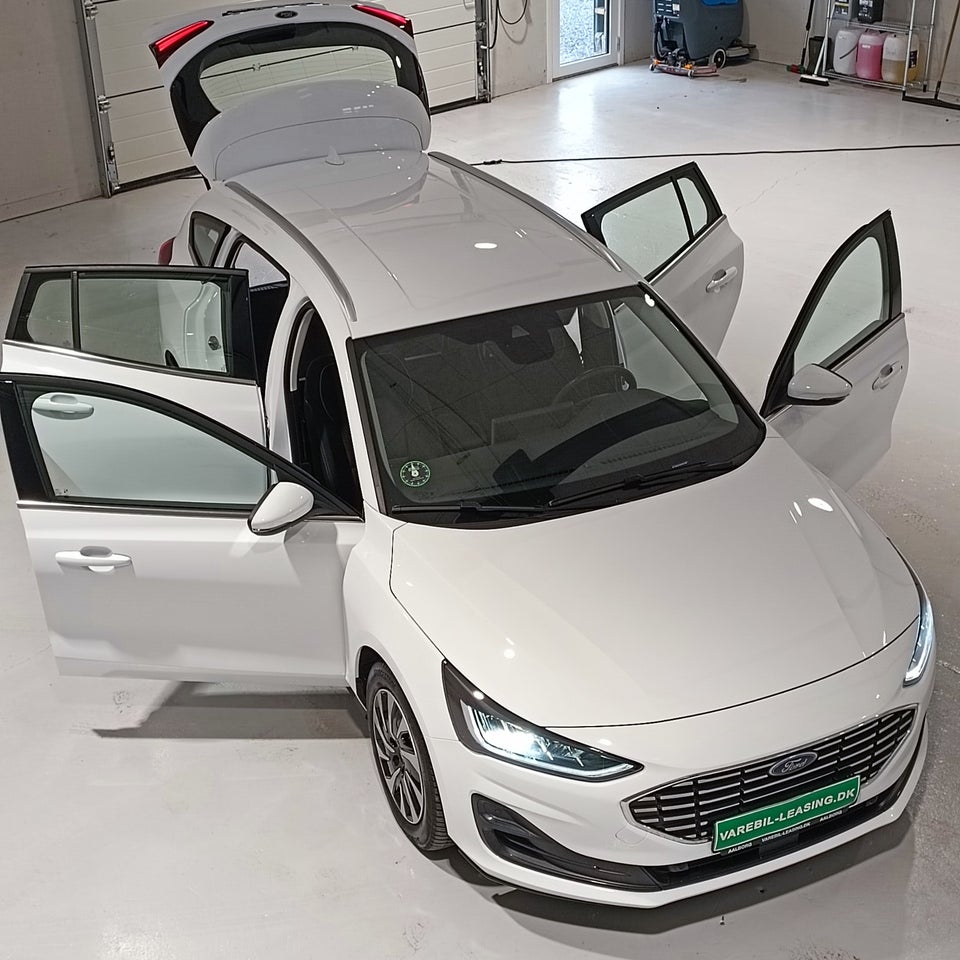 Ford Focus 1,5 EcoBlue Titanium stc. aut. Van 5d