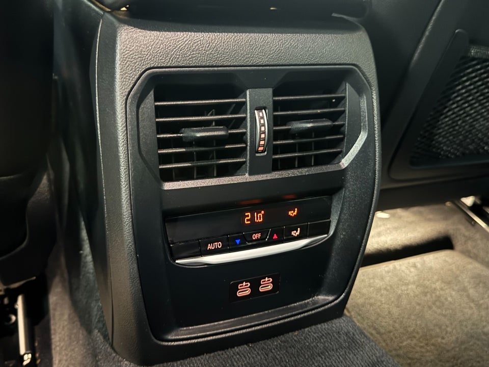 BMW 330e 2,0 M-Sport aut. 4d