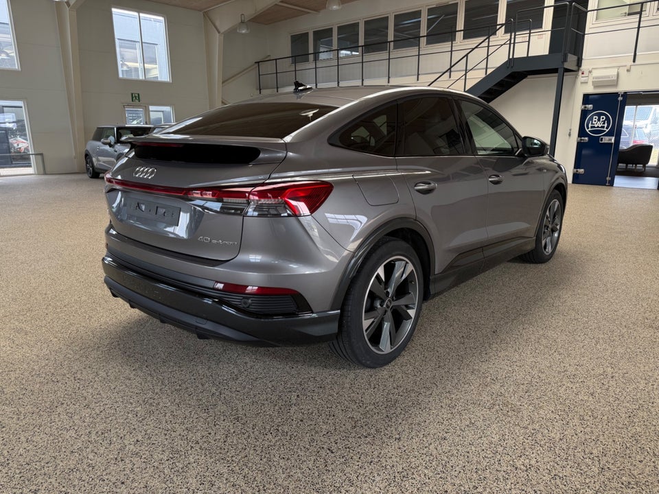 Audi Q4 e-tron 40 S-line Sportback 5d