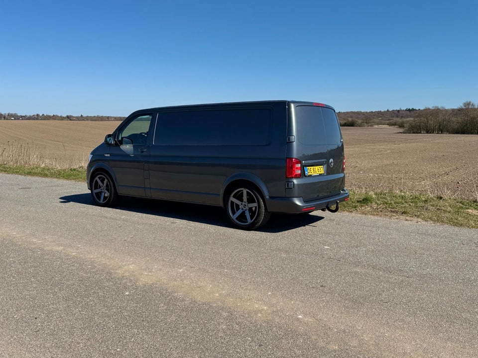 VW Transporter 2,0 TDi 150 Autotransporter DSG 2d