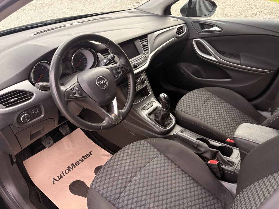 Opel Astra 1,2 T 110 Edition Sports Tourer 5d