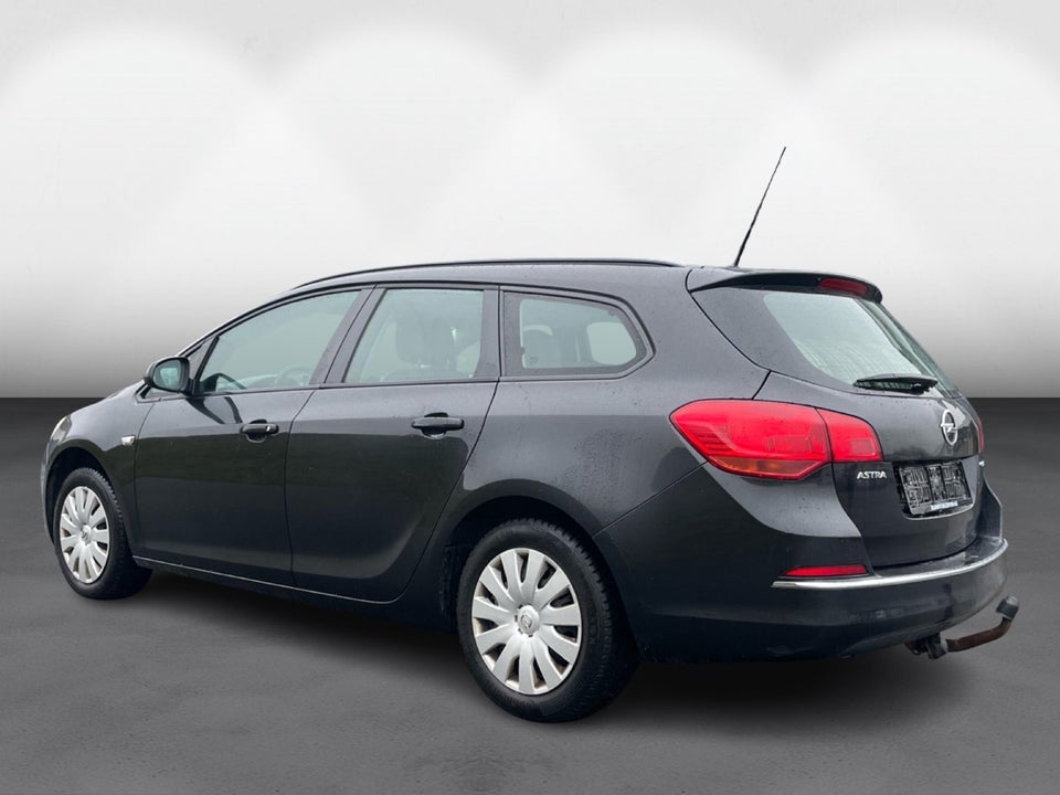 Opel Astra 1,6 CDTi 136 Enjoy Sports Tourer 5d