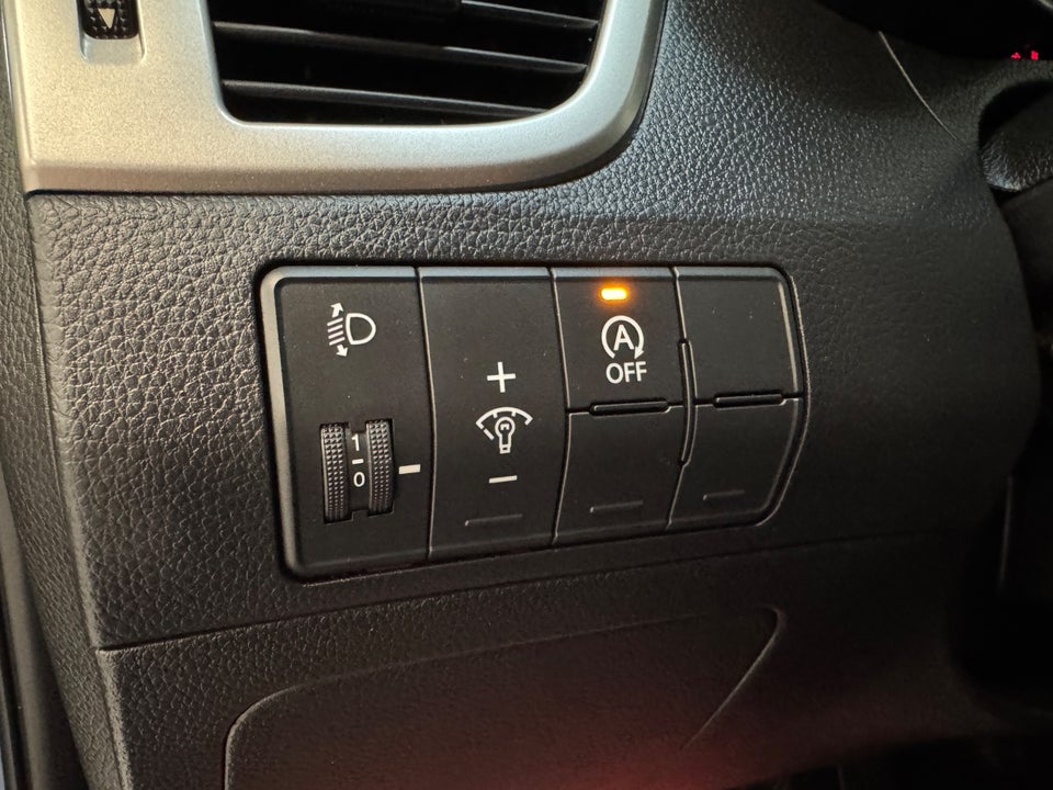 Hyundai i30 1,6 CRDi 110 Active CW 5d