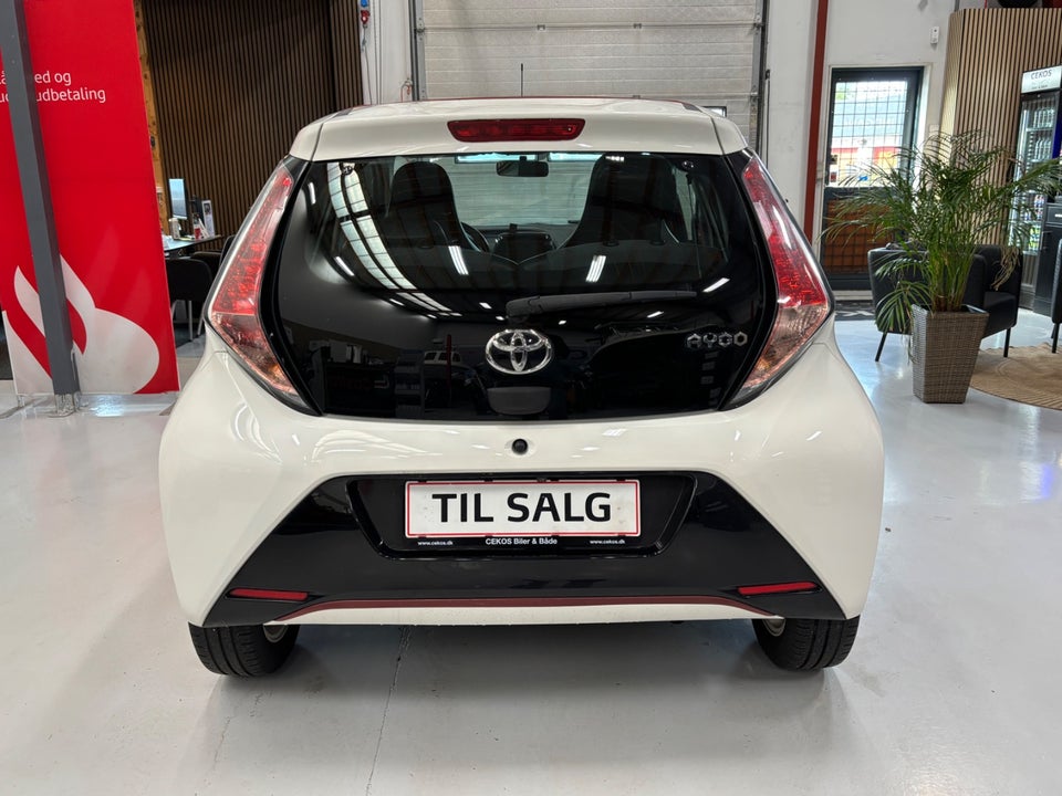 Toyota Aygo 1,0 VVT-i x-pose 5d