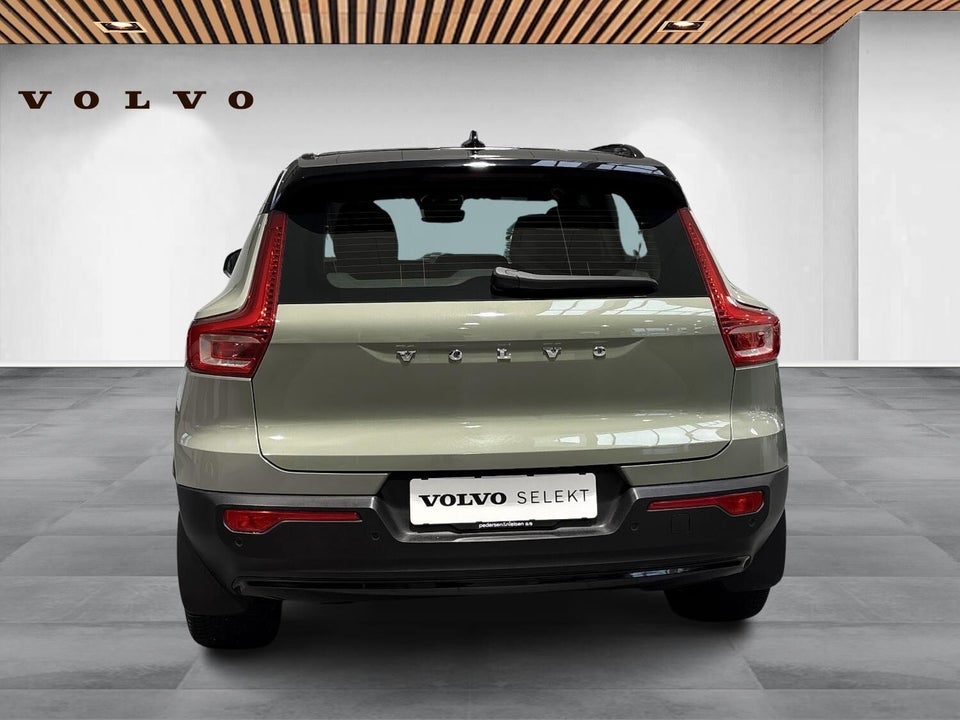Volvo XC40 P8 ReCharge Twin Pro 5d