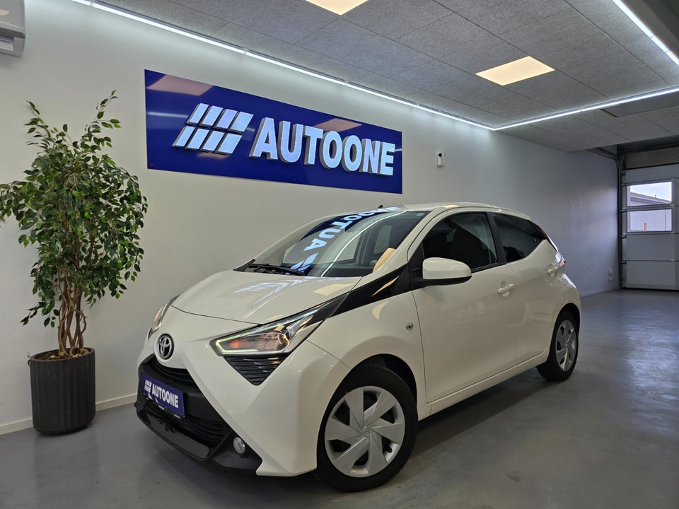 Toyota Aygo 1,0 VVT-i x-cellence 5d