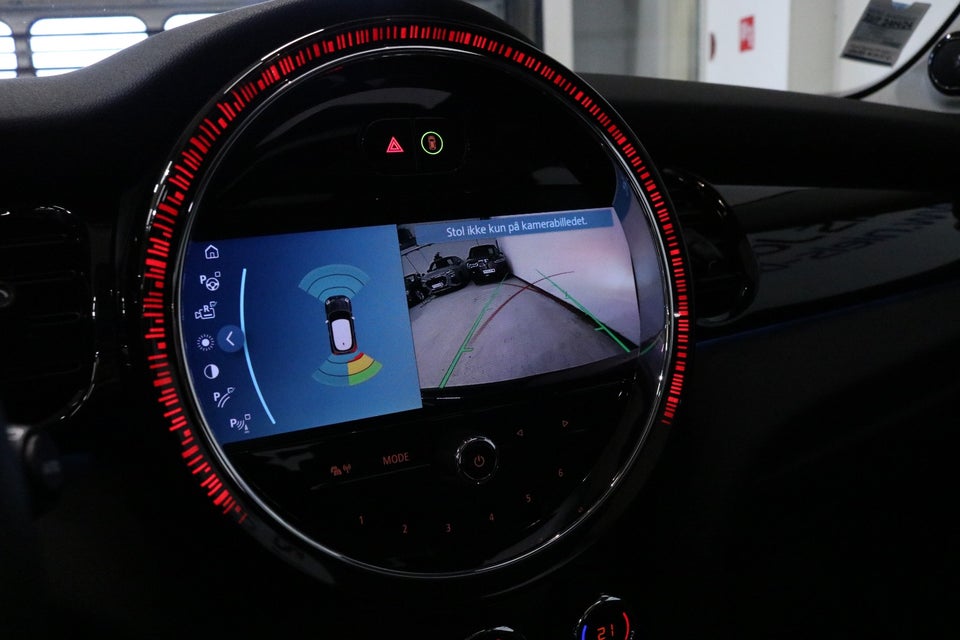 MINI Cooper SE Edition Premium Plus 3d