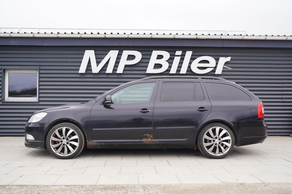 Skoda Octavia 1,6 TDi 105 GreenLine Combi 5d