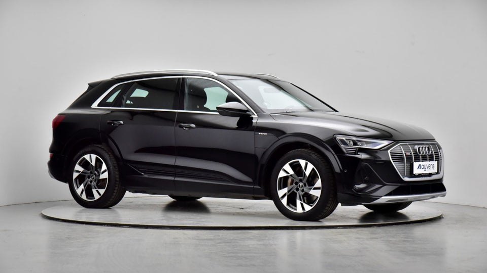 Audi e-tron 55 S-line quattro 5d