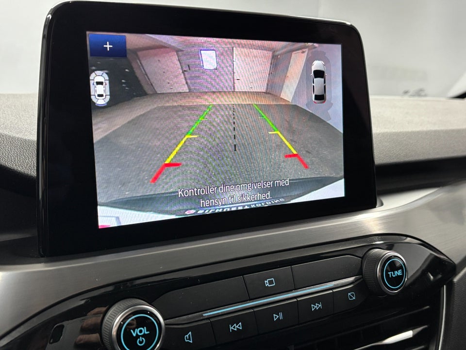 Ford Kuga 2,5 PHEV Titanium CVT 5d