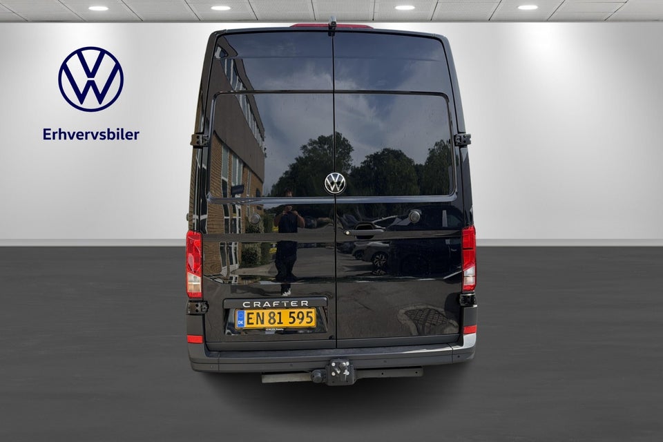 VW Crafter 35 2,0 TDi 177 Kassevogn L5H3 aut.
