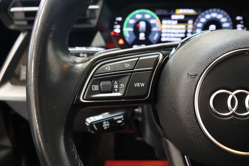 Audi A3 40 TFSi e Sportback S-tr. 5d