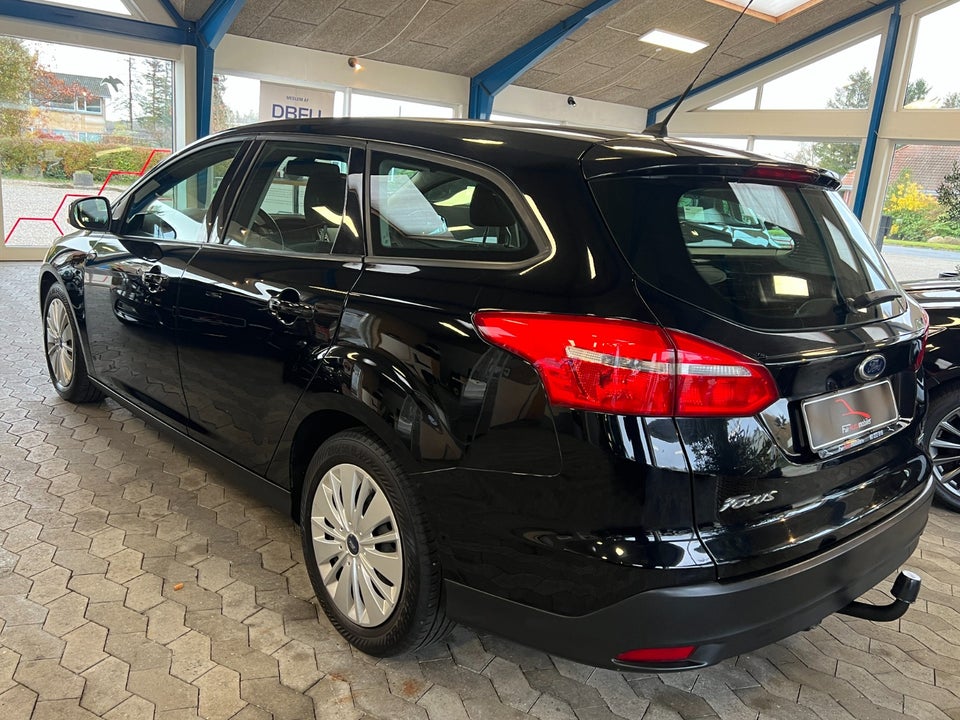 Ford Focus 1,0 SCTi 125 Business stc. 5d