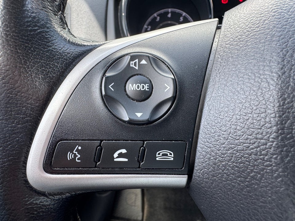 Mitsubishi ASX 1,6 Invite 5d