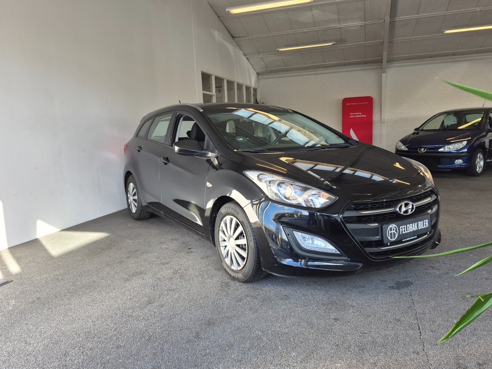 Hyundai i30 1,6 GDi Trend CW 5d