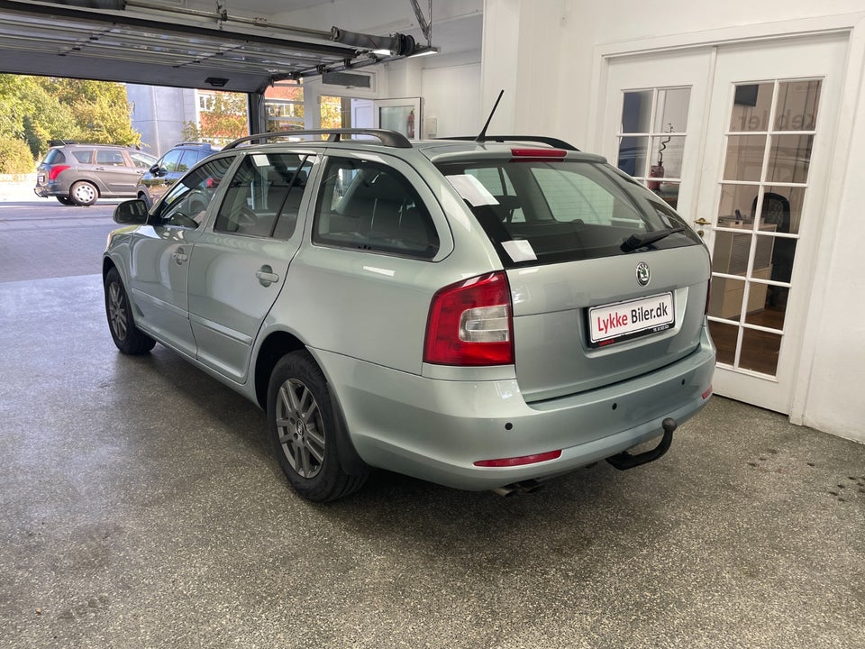 Skoda Octavia 1,4 TSi 122 Elegance Combi GreenT 5d