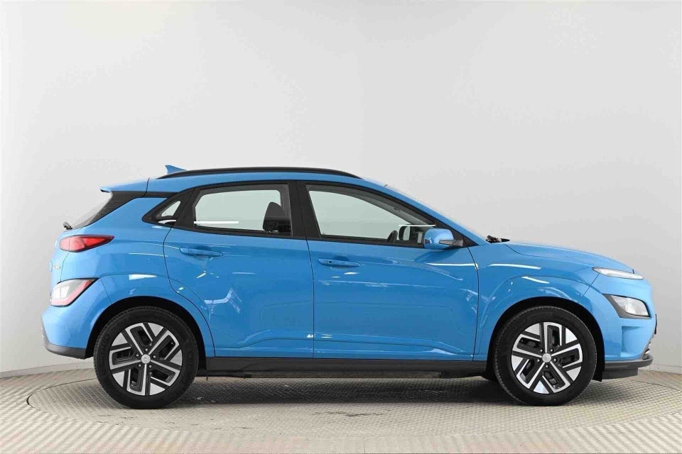 Hyundai Kona 39 EV Essential 5d