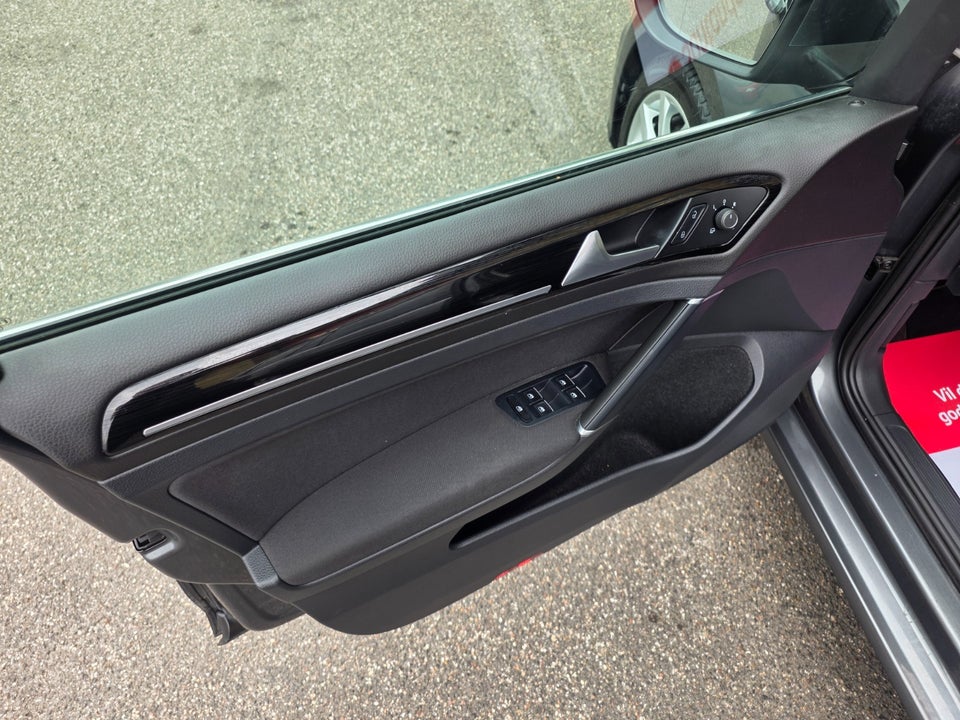 VW Golf VII 1,5 TSi 150 Highline Variant DSG 5d