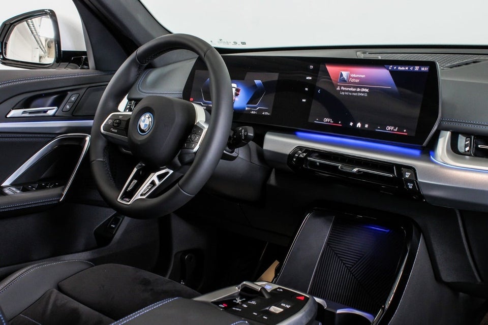 BMW iX1 xDrive30 M-Sport 5d