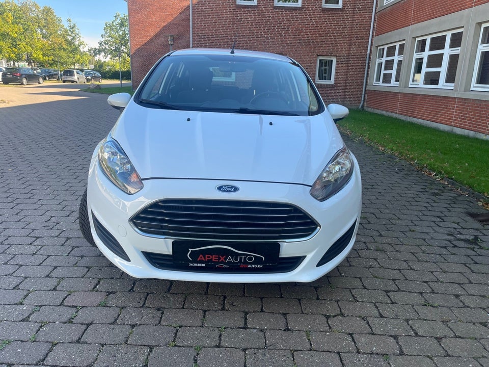 Ford Fiesta 1,0 SCTi 100 Titanium 5d