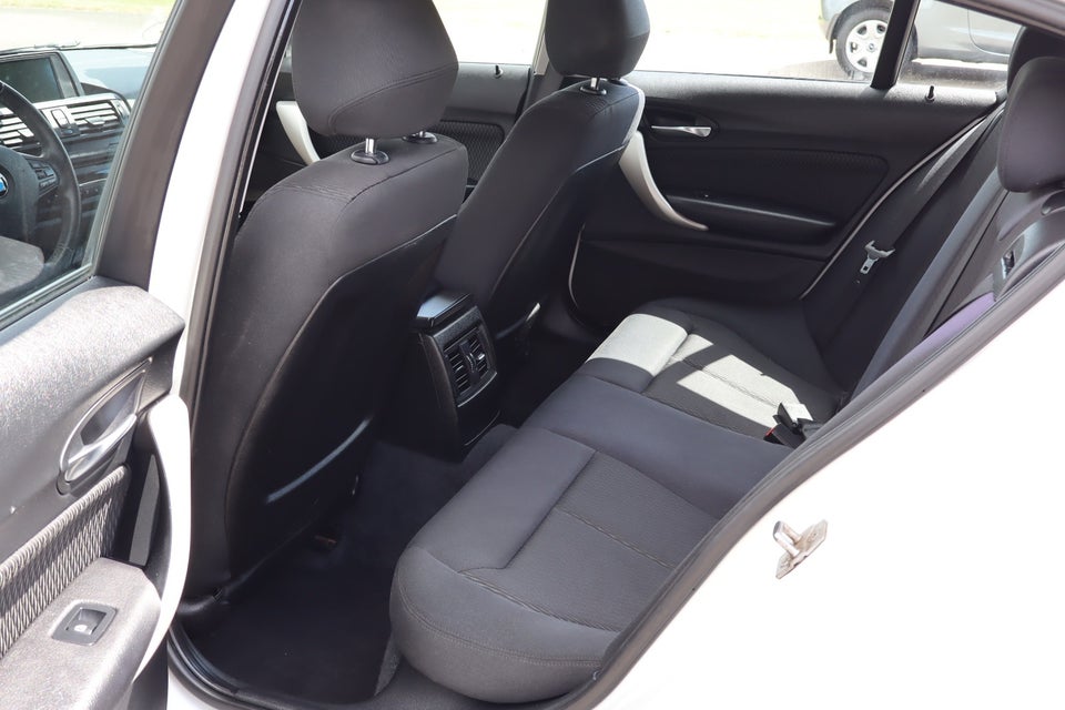 BMW 118d 2,0 Sport Line 5d