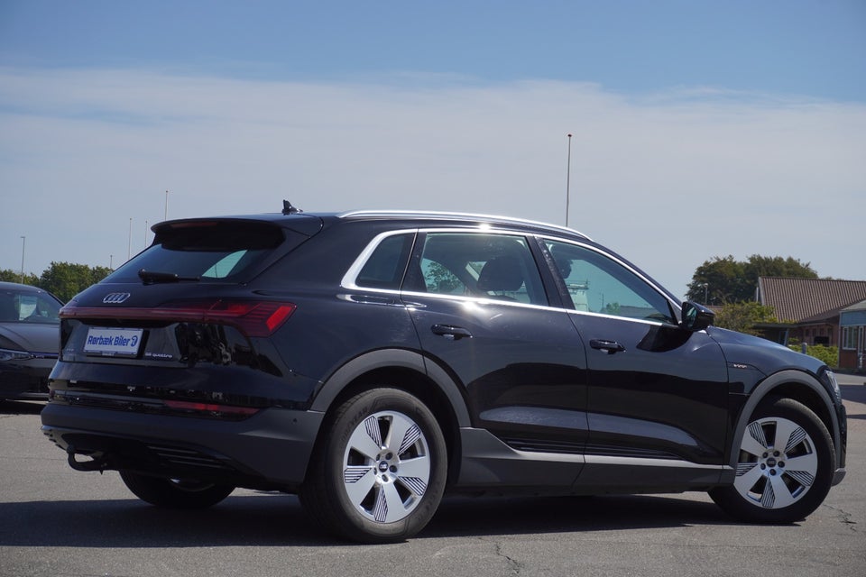 Audi e-tron 55 Prestige quattro 5d