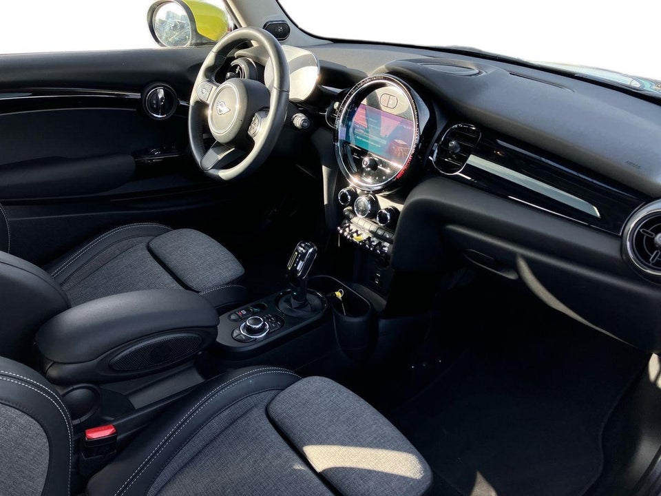 MINI Cooper SE Camden Edition 3d