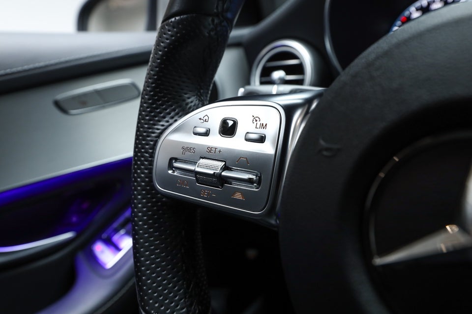 Mercedes GLC300 de 2,0 aut. 4Matic 5d