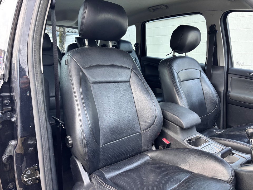 Ford S-MAX 2,5 20V Turbo Titanium 5d