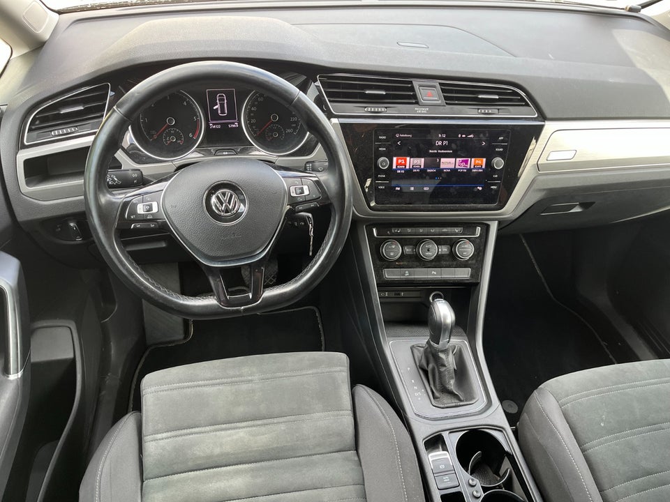 VW Touran 1,6 TDi 115 Comfortline DSG 7prs 5d