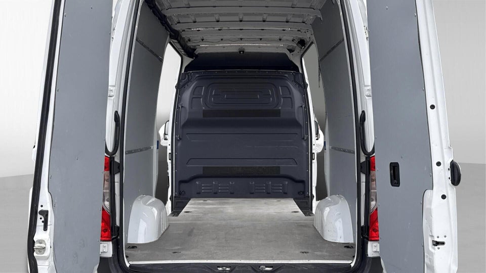 Mercedes Sprinter 317 2,0 CDi A2 Kassevogn aut. RWD