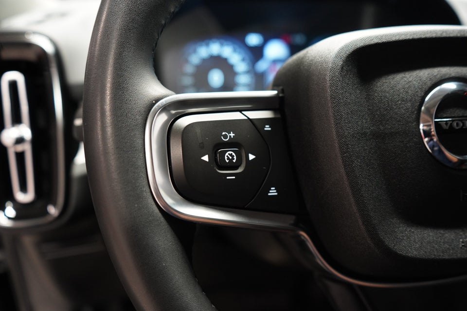 Volvo XC40 1,5 T4 ReCharge Inscription aut. 5d