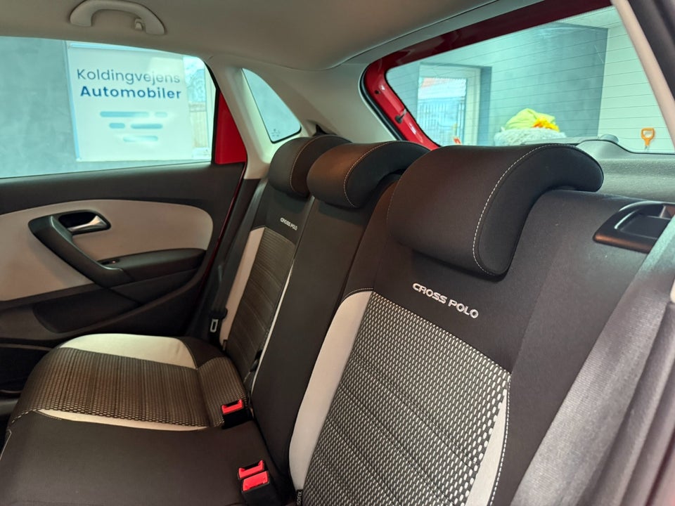 VW Polo Cross 1,6 TDi 90 5d