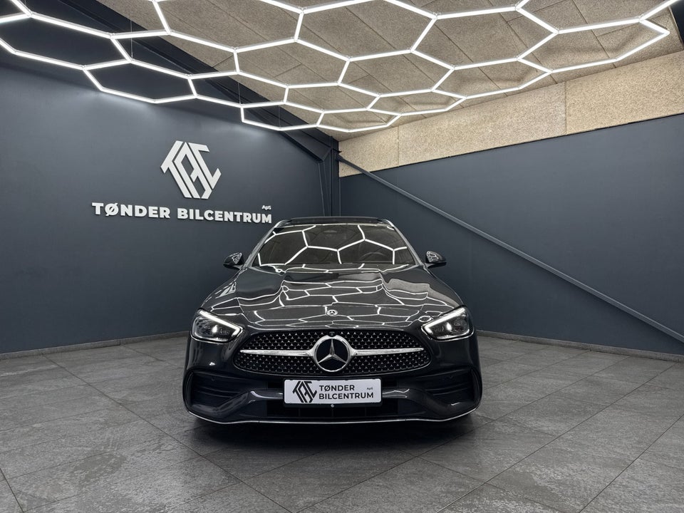 Mercedes C300 d 2,0 AMG Line stc. aut. 5d