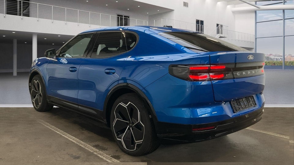 Ford Capri 77 Premium Extended Range 5d