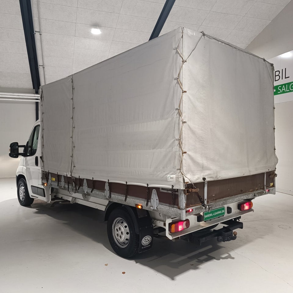 Peugeot Boxer 335 2,2 BlueHDi 140 L3 Plus 2d