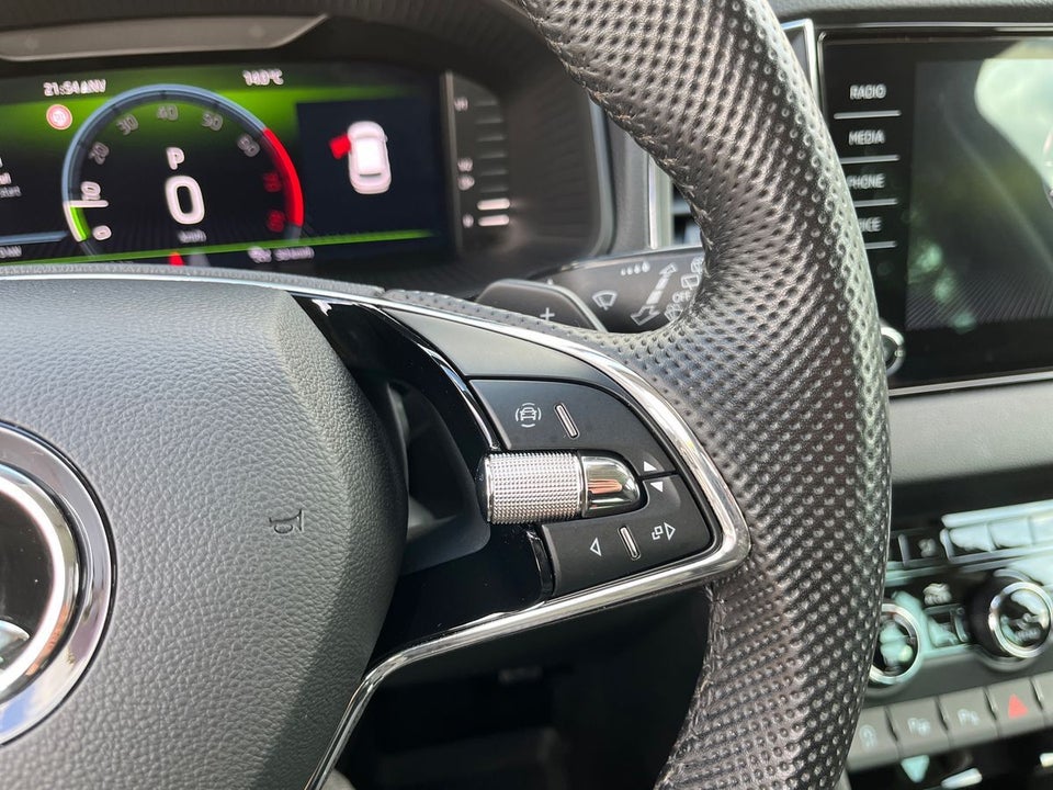 Skoda Karoq 1,5 TSi 150 Tour de France DSG 5d