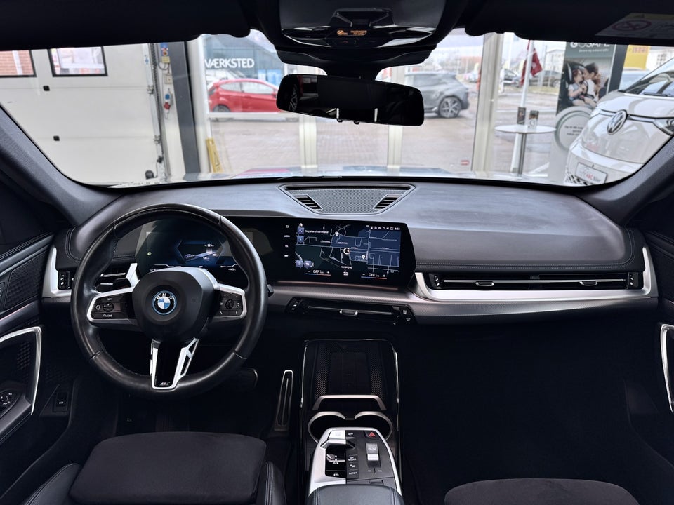 BMW iX1 xDrive30 M-Sport 5d